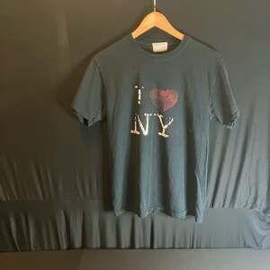 I Love New York Embellished Black Graphic T-Shirt size M